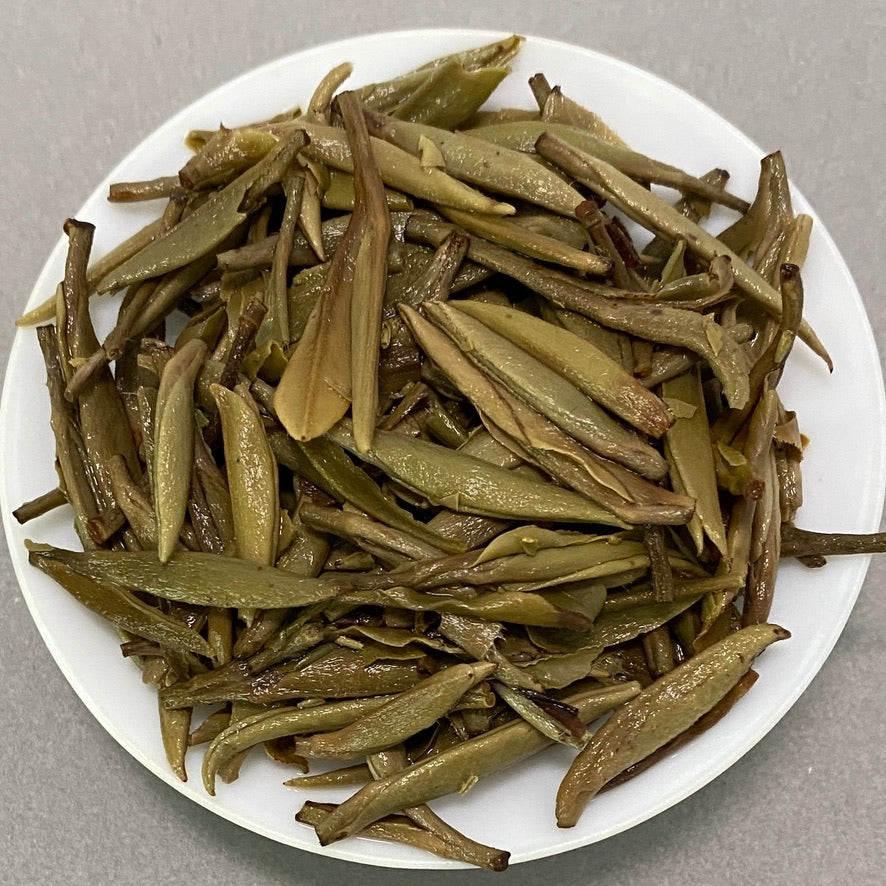 2019 Bai Hao Yin Zhen “Silver Needle” White Tea Cake