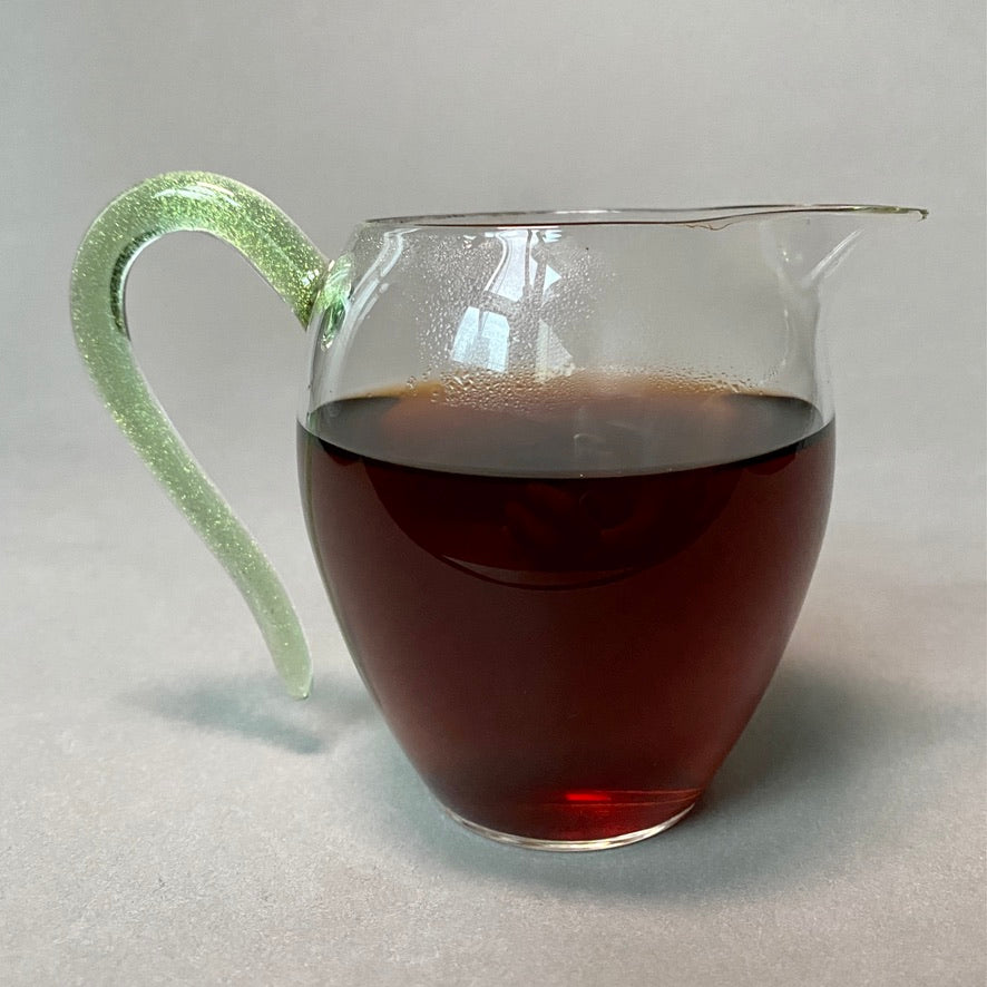 2017 Menghai Gong Ting “Palace” Grade Shou Pu'er Tea Cake