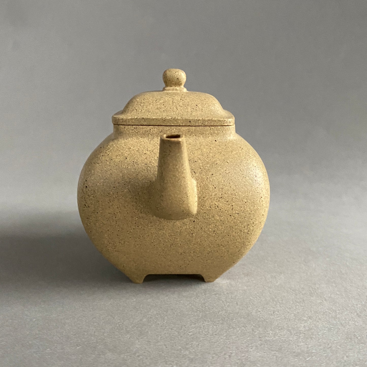Chuan Lu (110 ml) Shui Tan Lv Ni Yixing Teapot