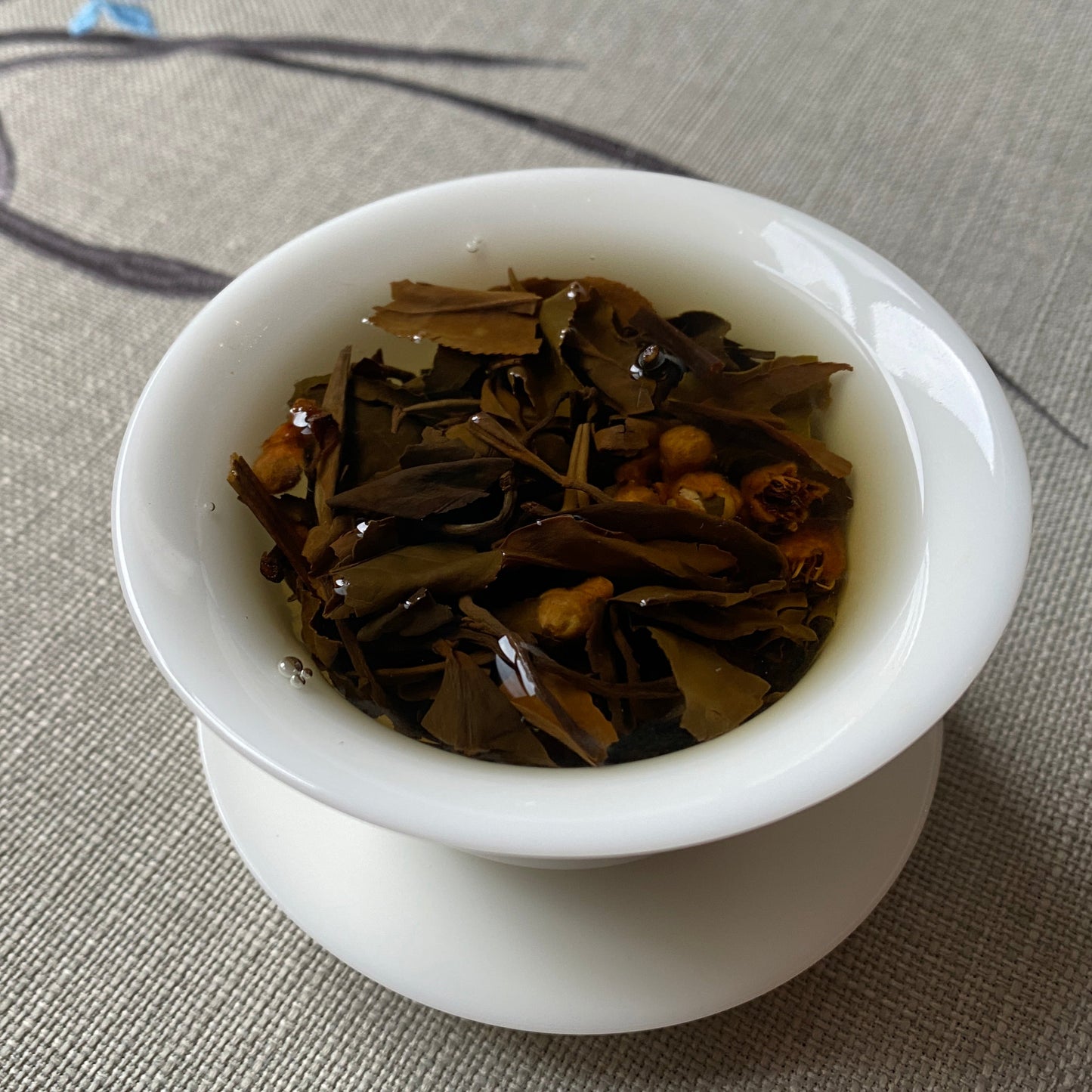 2018 Loquat Flower Aged White Tea Coin