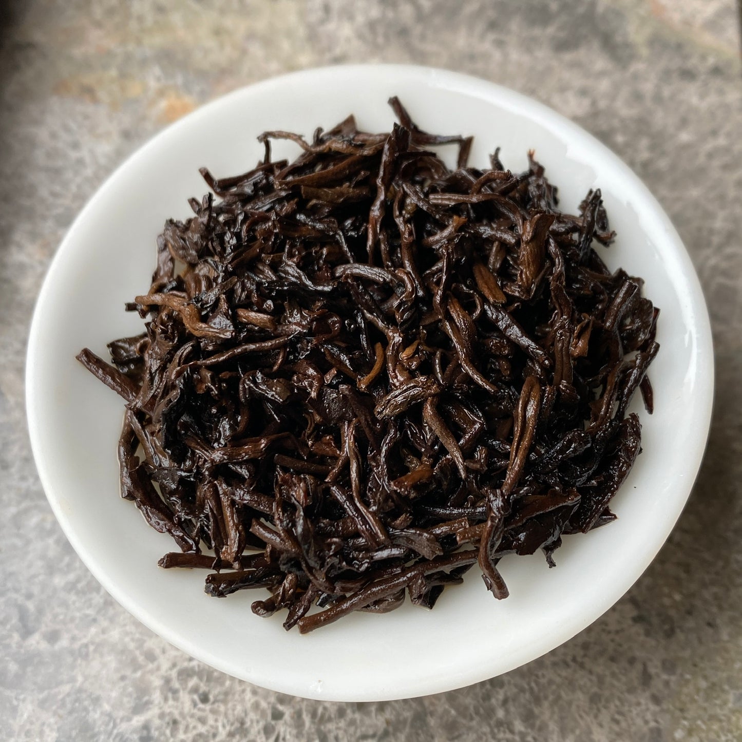 2017 Menghai Gong Ting "Palace" Loose Leaf Shou Pu'er