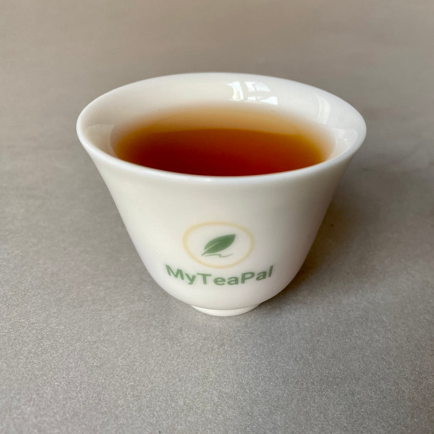 2011 Cao Gen Sheng Pu'er Tea Cake