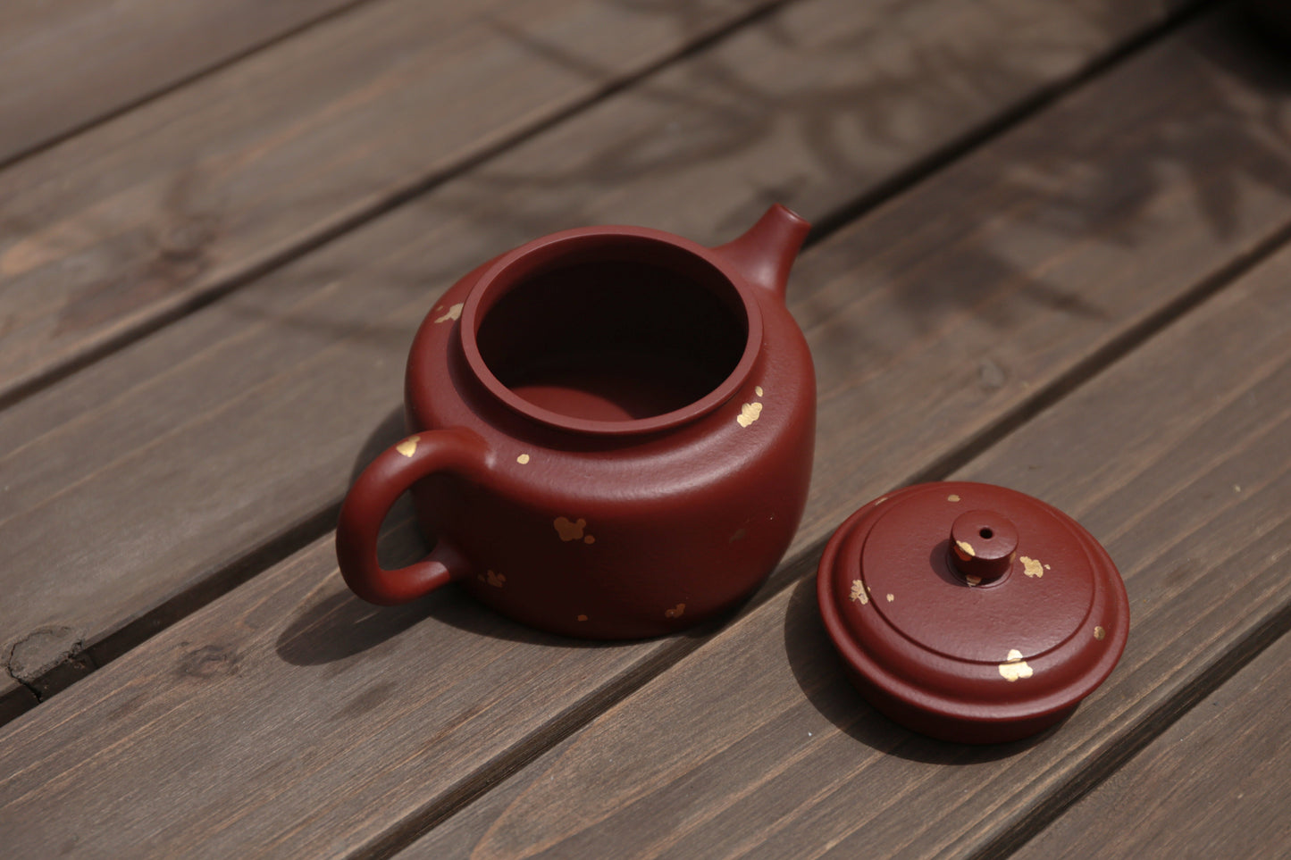 Gold Splashed De Zhong (130ml) Xiao Mei Yao Zhu Ni Yixing Teapot