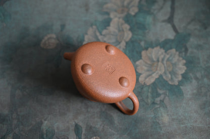 Flat Lid Shi Piao(150 ml) Red Jiang Po Ni Clay Yixing Teapot