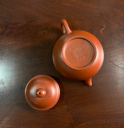 Fang Gu (150 ml) Zhu Ni Yixing Teapot with Carving